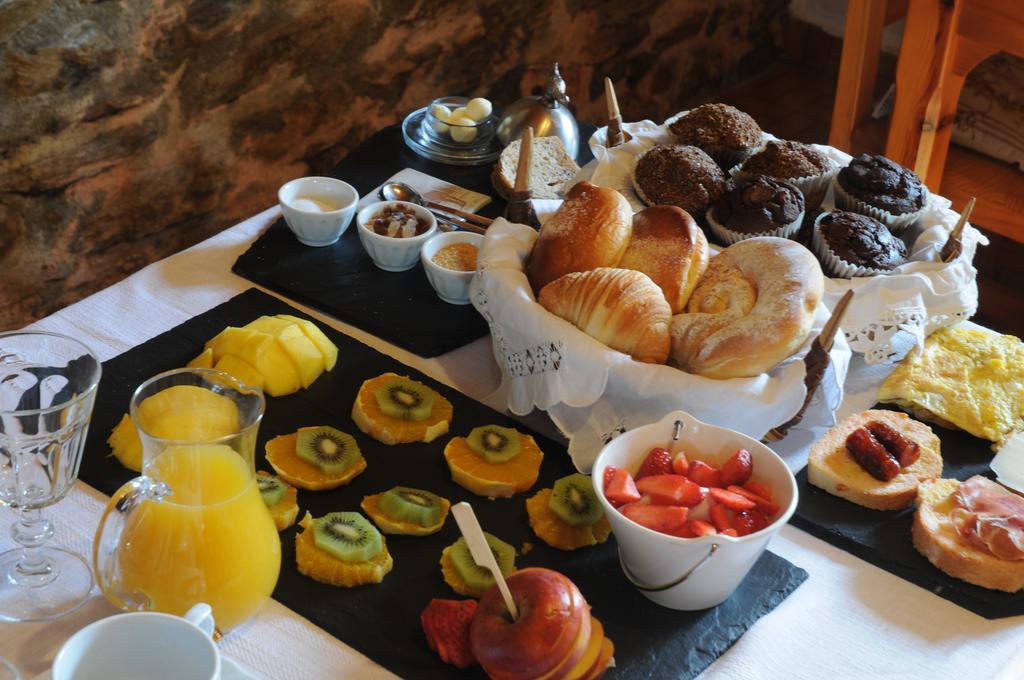 Casa Puig Hotel Montcorbau Ngoại thất bức ảnh